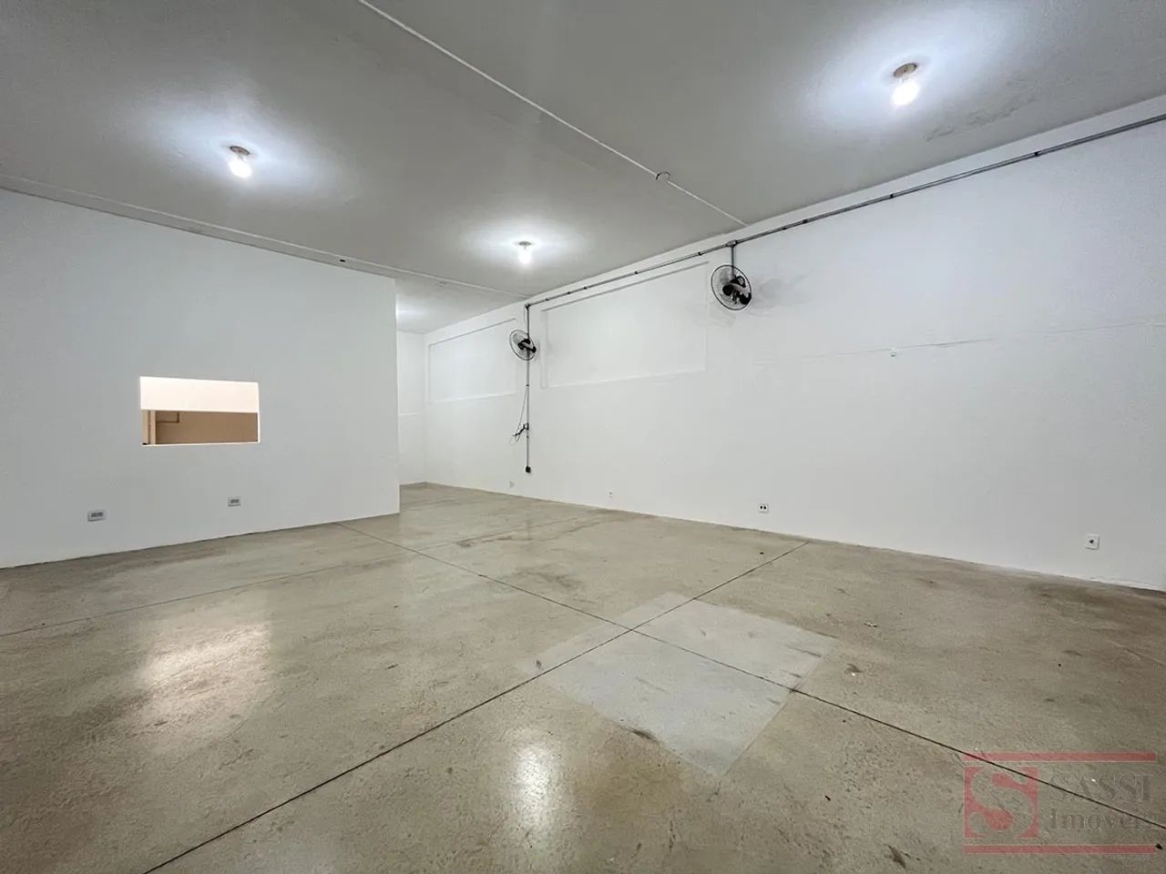Galpão/Depósito/Armazém para alugar 112m² em VILA CLAUDIA - Foto 3