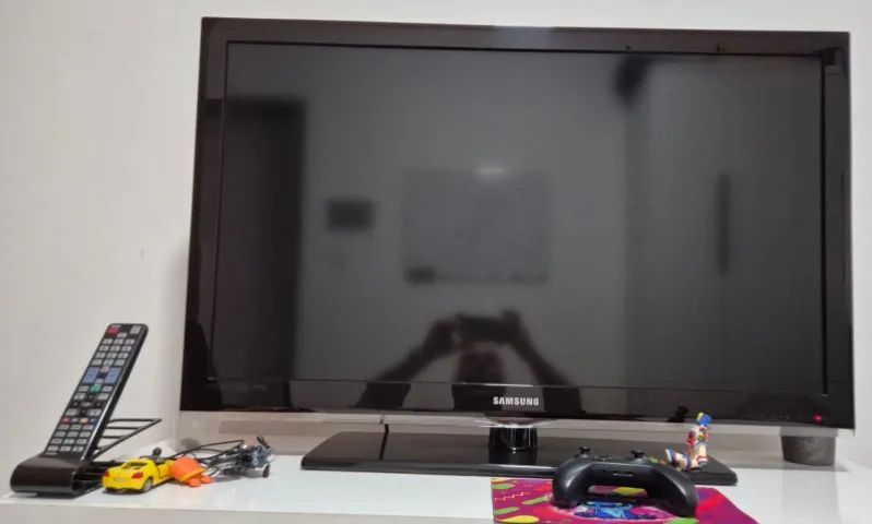 Televisão Samsung 40 Polegadas (Não é Smart)