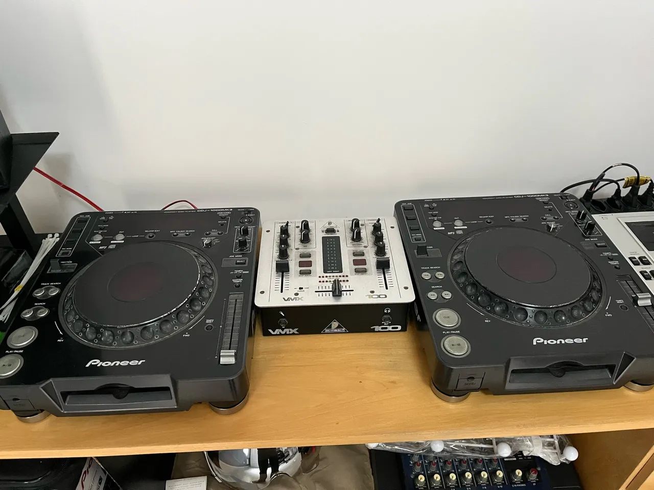 Par de CDJ1000MK3 funcionando perfeitamente