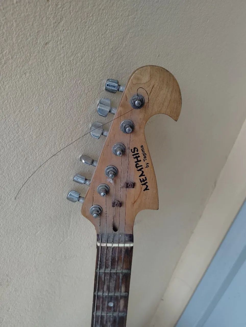 Guitarra Memphis by Tagima  - Foto 4