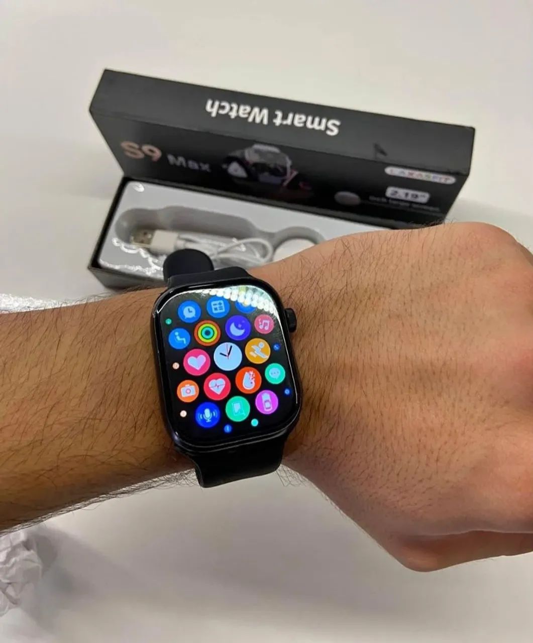 Smartwatch S9 Max - digital, recebe notificações, modo esportes e muito mais 