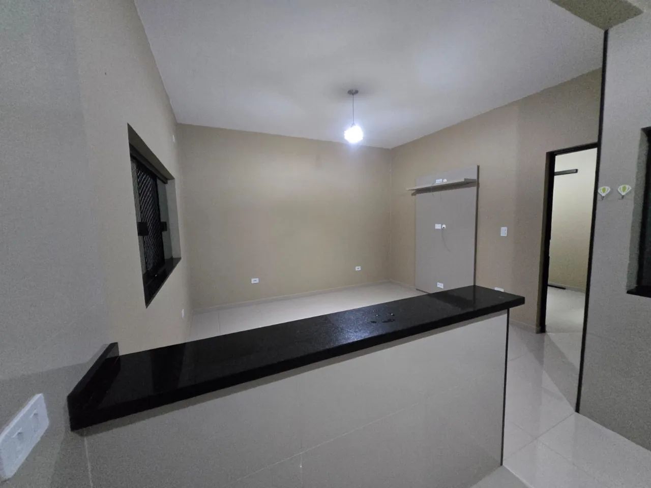 Alugo apartamento