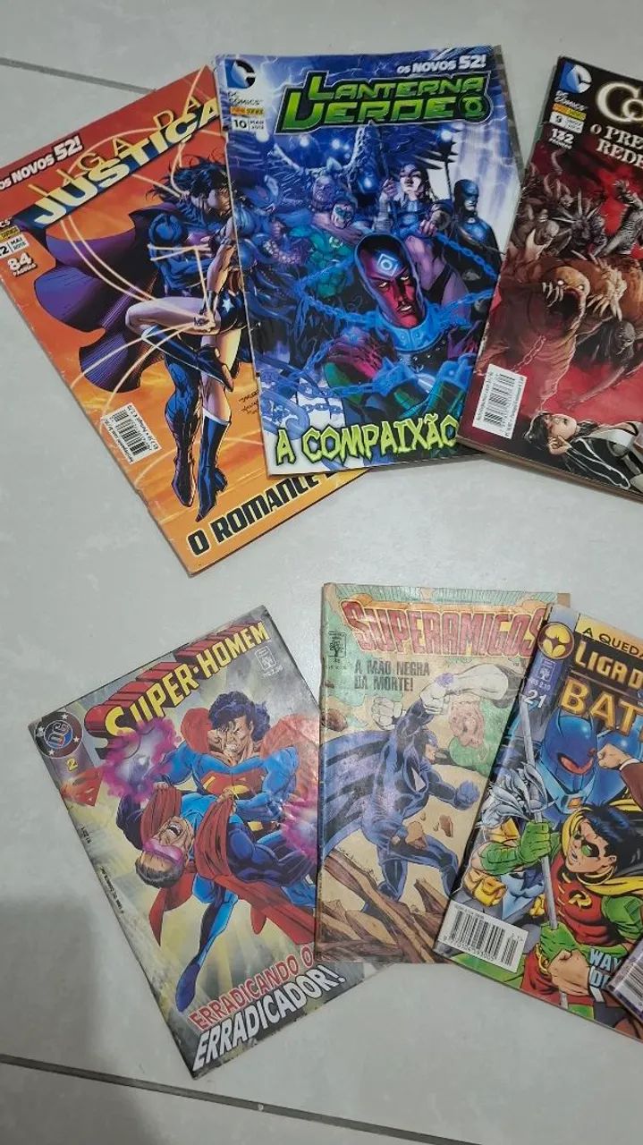 Lote com HQs da DC - Foto 2