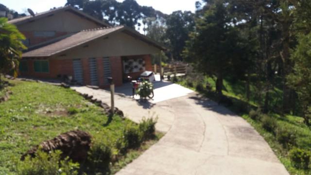 Chácara, 6 dormitório(s), 4 banheiro(s), 2 suíte(s), 3 garagem(ns), 20.943,95m² total. Chá