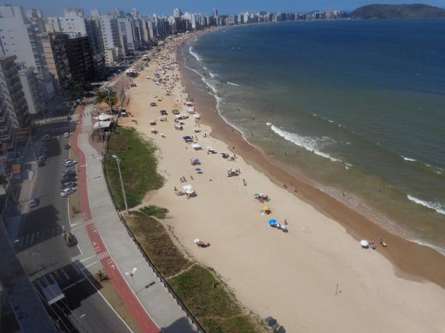 Apartamento Beira Mar.Luxo,C/3 qtos C/2suítes, C/2gar. Varanda C/vist.total