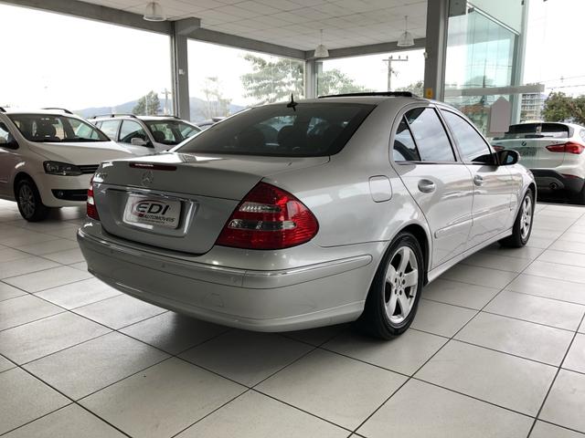 Mercedes-Bens E 320 ano 2004 impecável - Foto 6