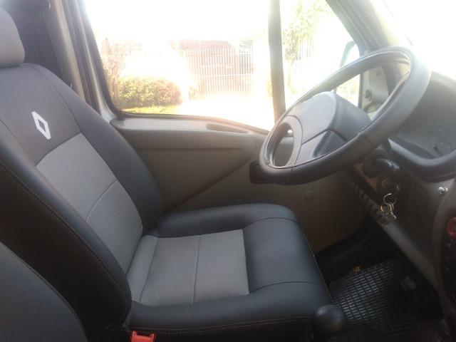 Renault Master 2.5 - 16 Lugares - Ano 2009 - R$ 52.000,00 - Foto 4