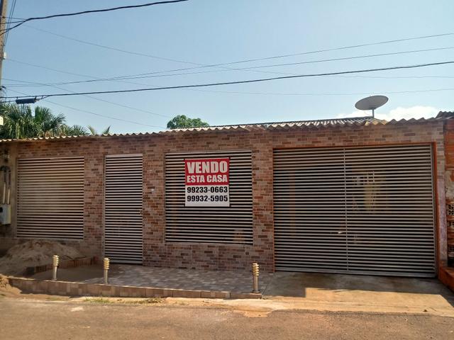 Vende-se casa: