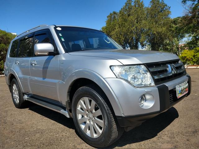 Pajero Full hpe 3.2d automática 4x4 2008 - Foto 8