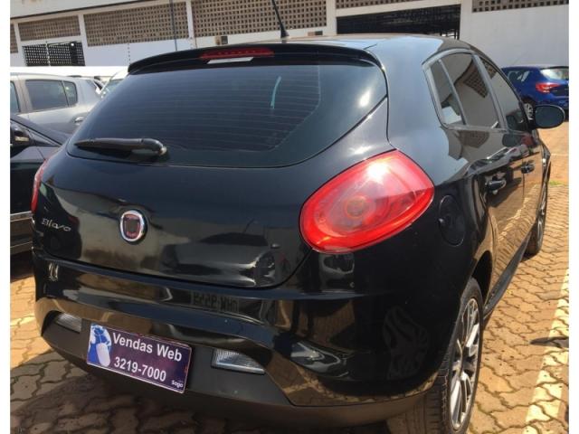 FIAT BRAVO 1.8 ESSENCE 16V FLEX 4P 2011 - Foto 5