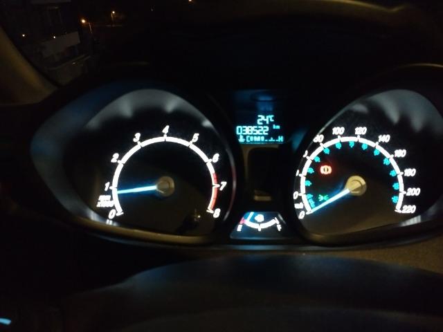 New Fiesta Hatch SEL - 39.000 Km em Macaé - R$ 40.000,00 - Aceito moto na negociação - Foto 5
