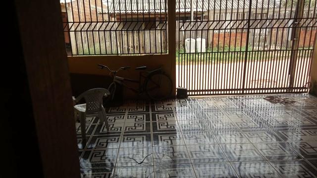 Vendo ou troco casa - Foto 4
