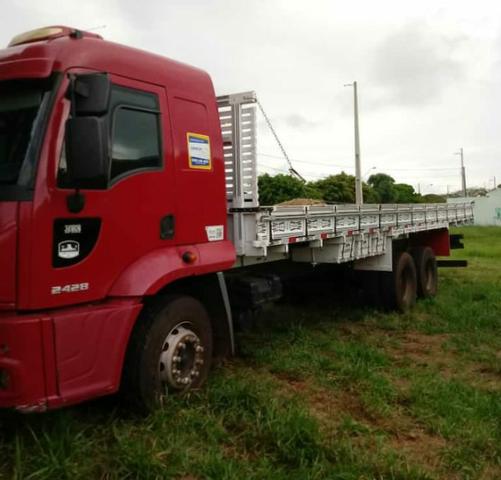 Cargo ano 2012. Documentação em dia e muito bem cuidado