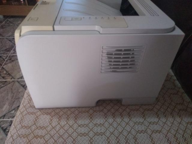 Impressora LaserJet HP P2035n - Foto 4