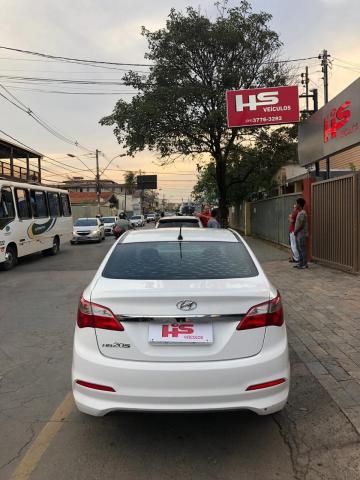 HB20S 2016/2016 1.6 COMFORT PLUS 16V FLEX 4P AUTOMÁTICO - Foto 6