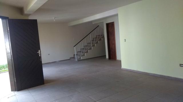 Ampla residência próxima ao mar! - Foto 5