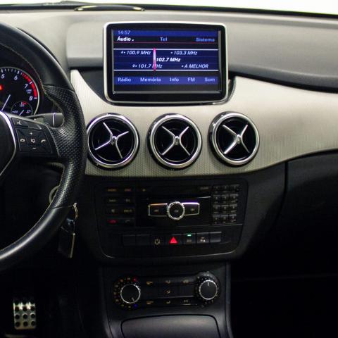 B 200 2013/2014 1.6 SPORT TURBO GASOLINA 4P AUTOMÁTICO - Foto 5