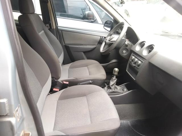 Gm/ Celta LT 1.0 Flex/GNV/completo/ 2012/ R$ 18.000,00 - Foto 5