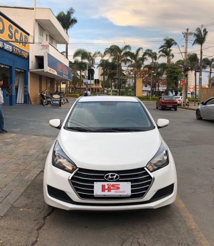 HB20S 2016/2016 1.6 COMFORT PLUS 16V FLEX 4P AUTOMÁTICO