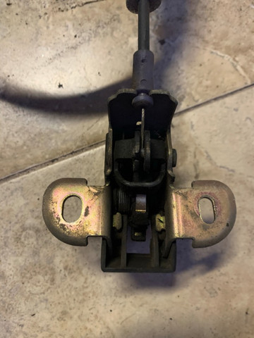 Fechadura superior porta traseira renault master original - Foto 5