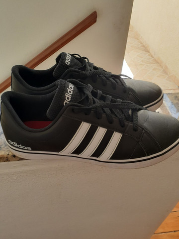 tenis adidas 43