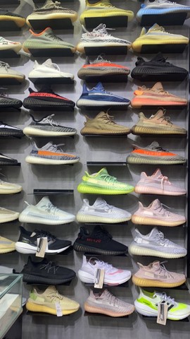 Adidas Yeezy boost 350. 