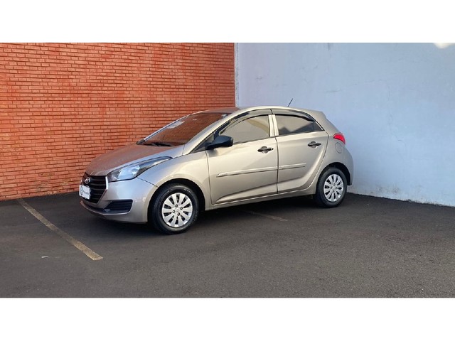 HYUNDAI HB20 1.0 COMFORT 12V FLEX 4P MANUAL