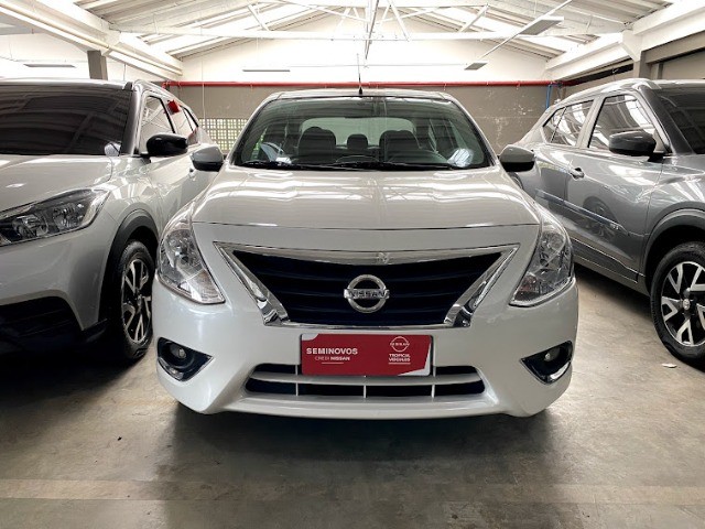 NISSAN VERSA SL 1.6 AUT. 20/20
