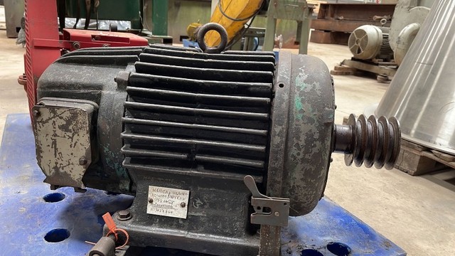 Motor elétrico 10 CV 1150 RPM marca Brown - Foto 2