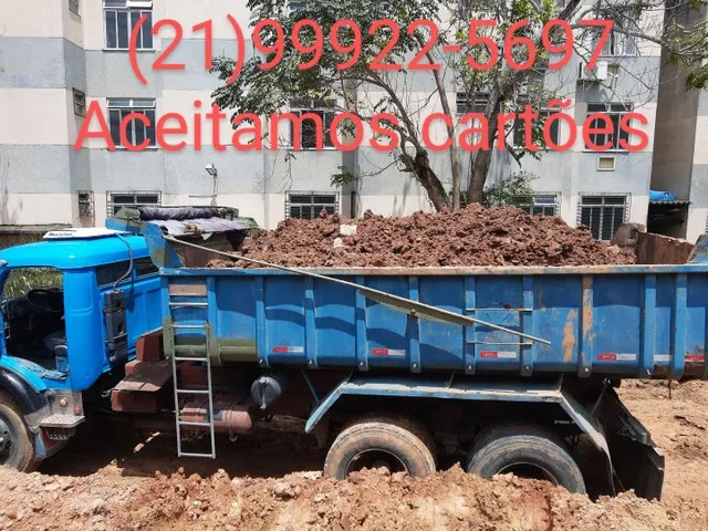 Aterro, areia,pedra e demolição