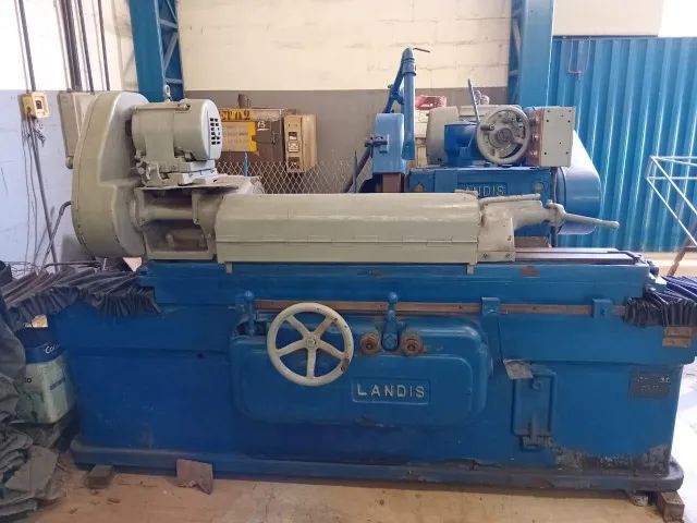 TORNO ROMI CNC, RETIFICAS CILINDRICA E RET. PLANA - Foto 5