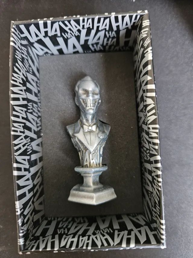 Mini Busto Coringa Edição Especial 