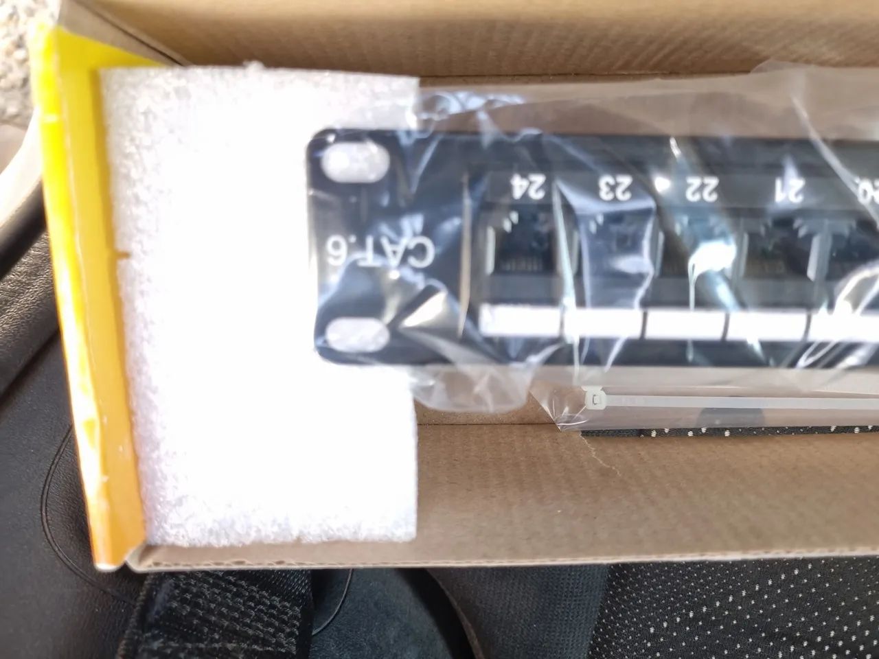 Patch Panel Cat6 24 portas Furukawa  - Foto 2