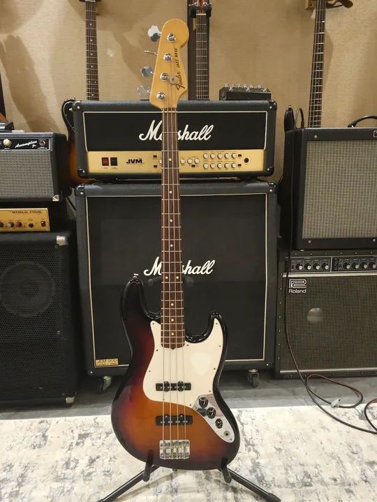 Baixo Fender Americano