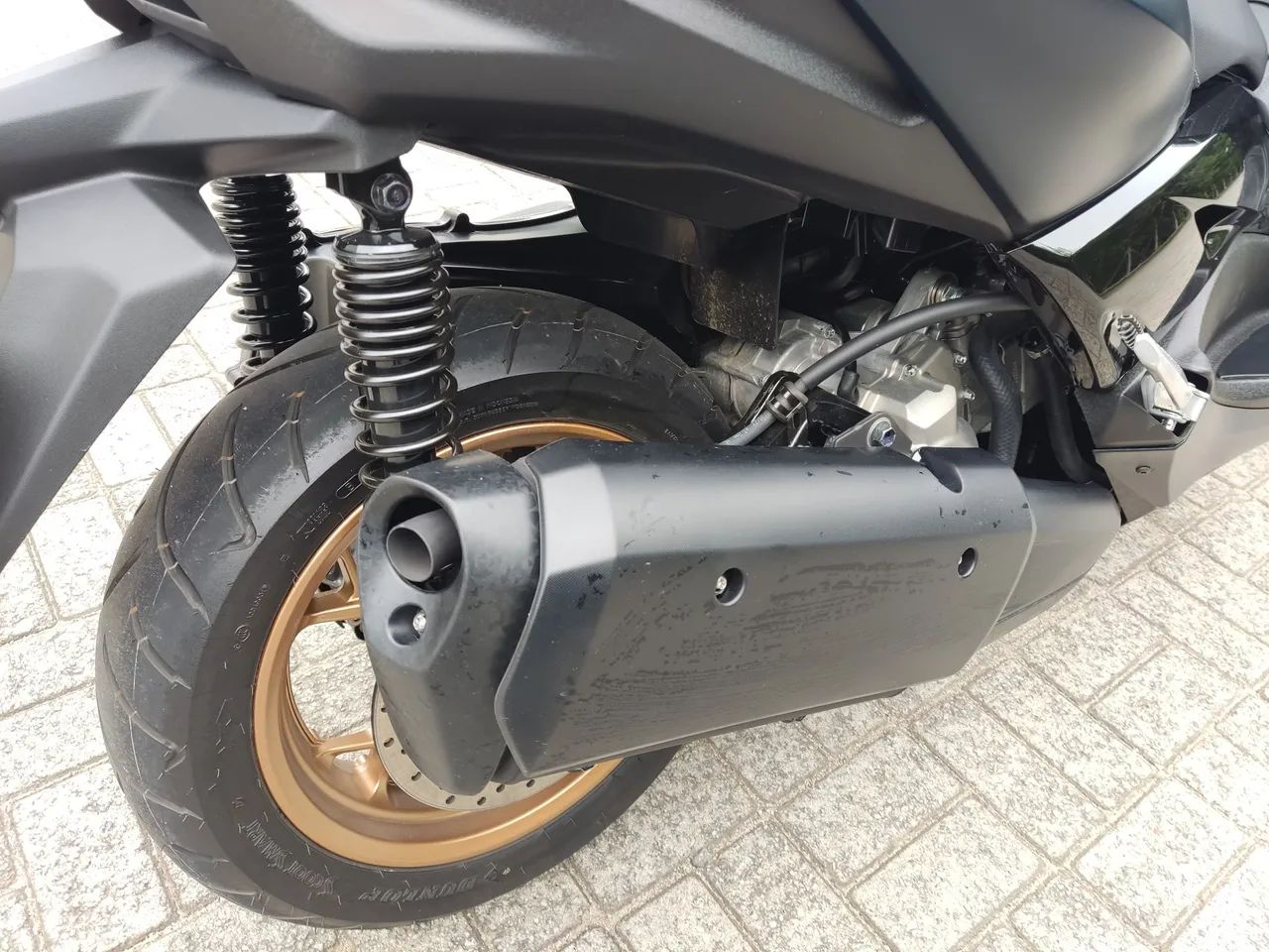 YAMAHA / XMAX 250  2024  500 km rodados impecável sem detalhes, a única nesse valor! - Foto 7