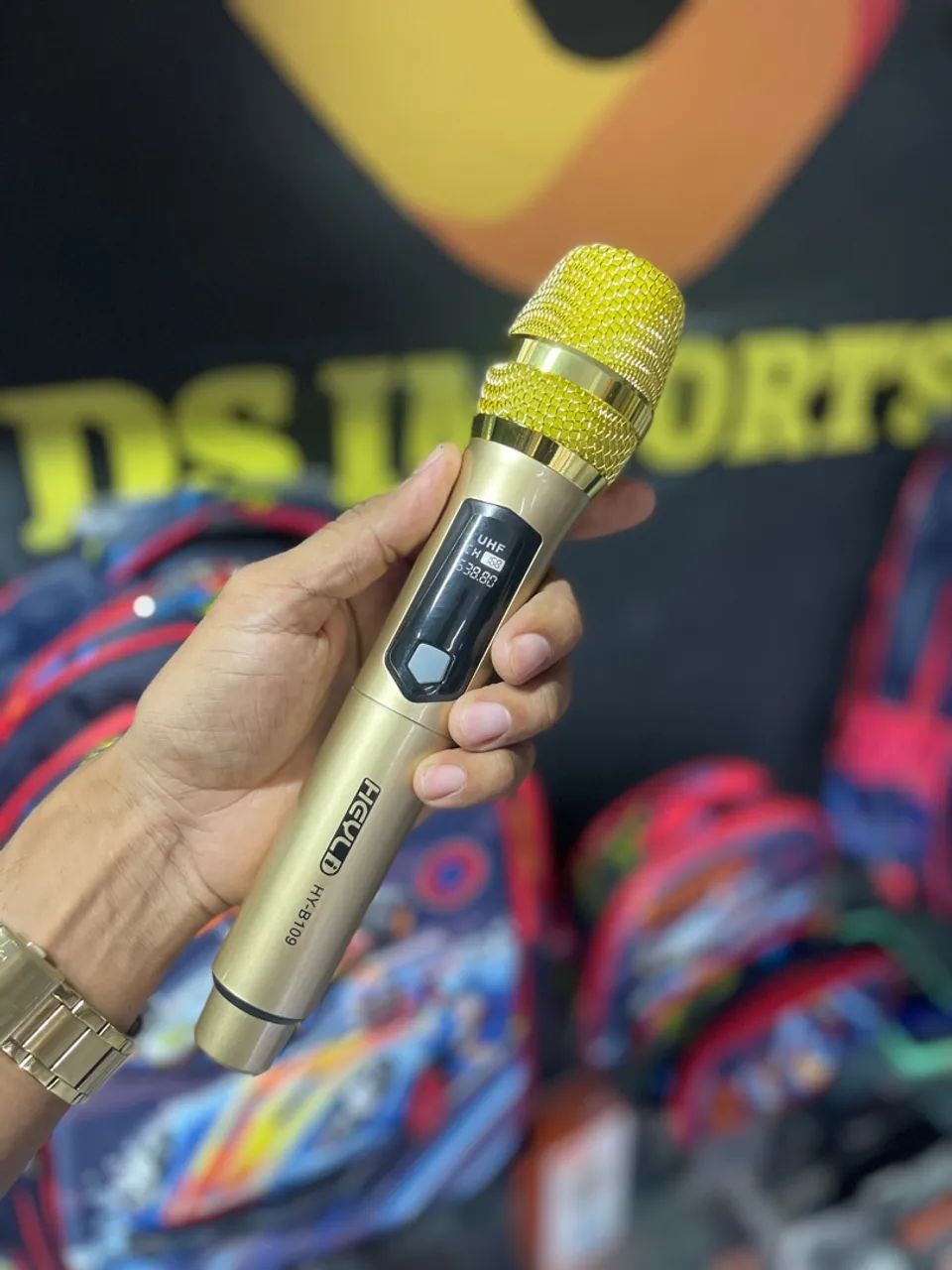 Professional Rechargeable Wireless Microphone64197817835522121