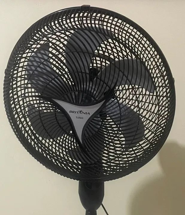 Ventilador de Mesa Britânia Turbo