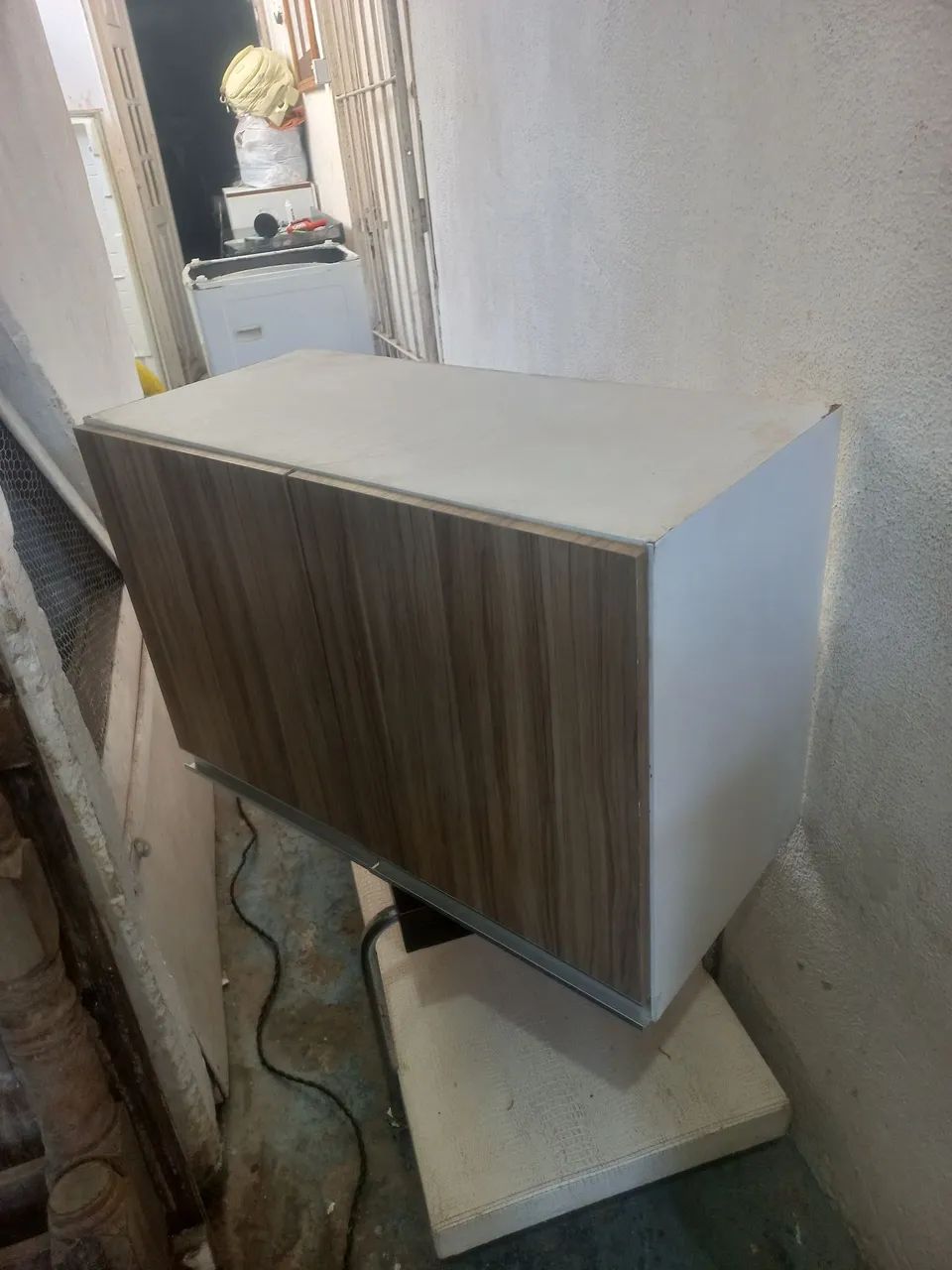 Cabinet64296495012737121