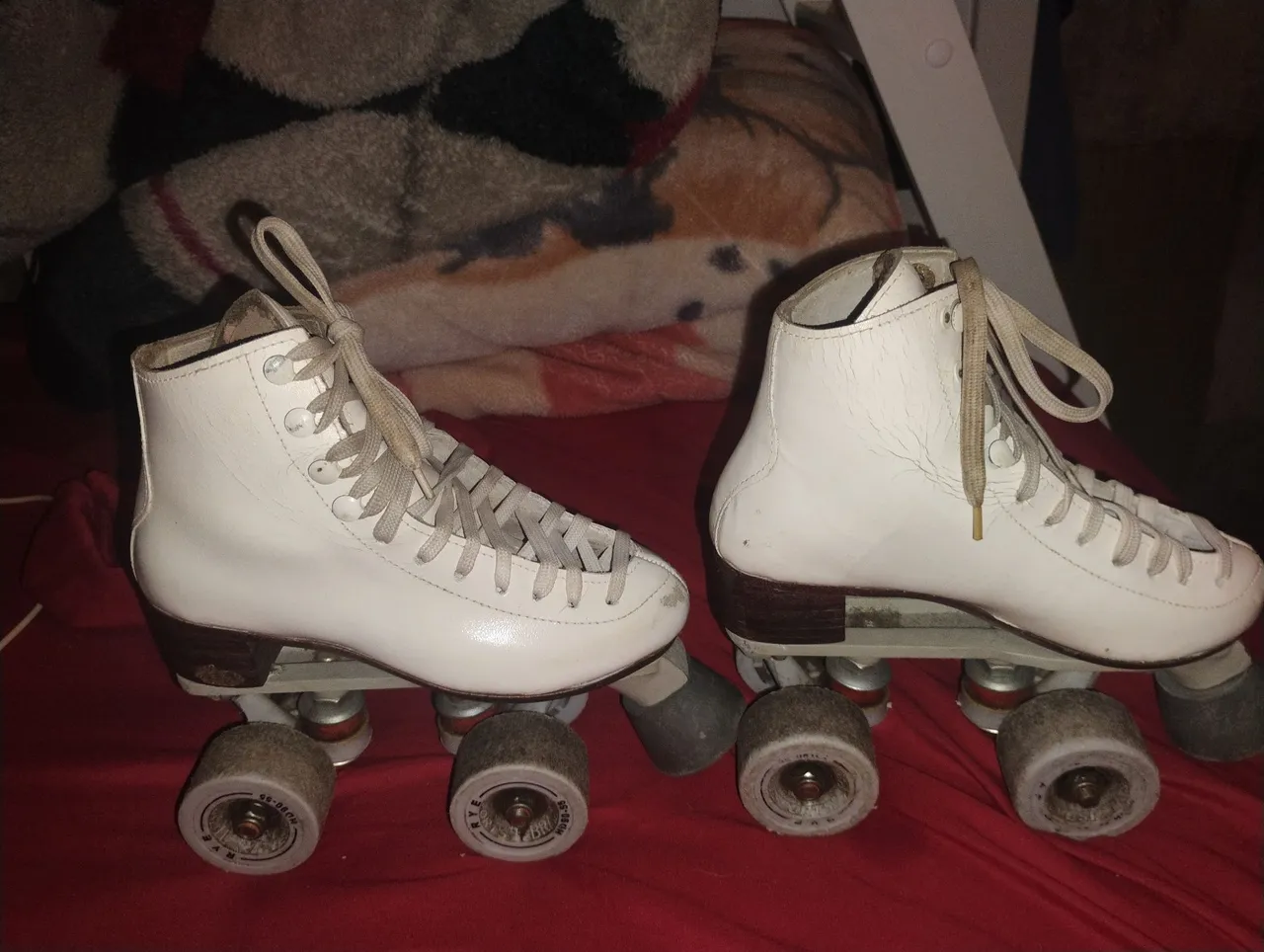 Patins Branco Vintage - Clássico e estiloso! Profissional