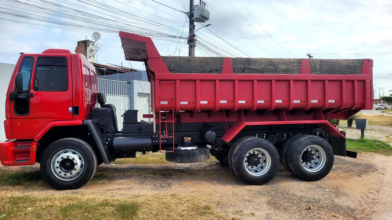 Ford cargo 2422/ 2011 zero - Foto 3