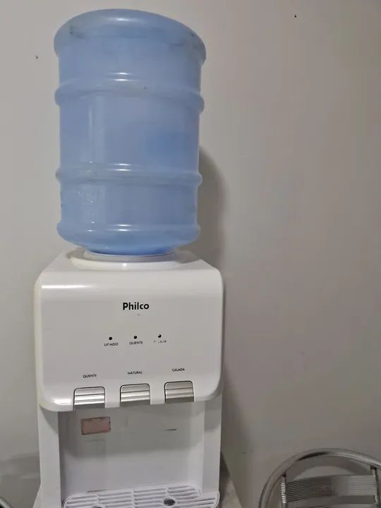 Bebedouro Philco - Água quente, fria e natural