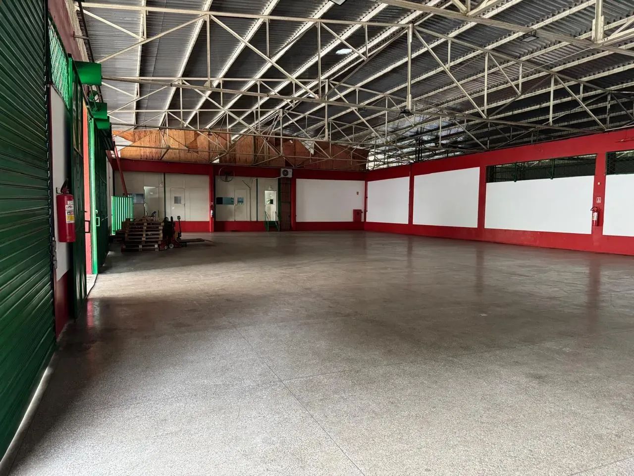 Galpão 1000 M2 Próx. ao Distrito Industrial! - Foto 5