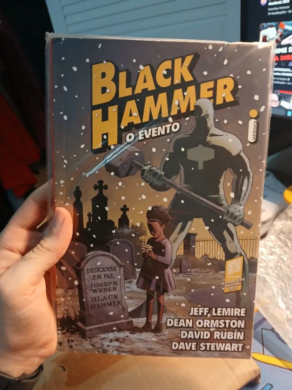 Black Hammer HQ 4 volumes - Foto 3