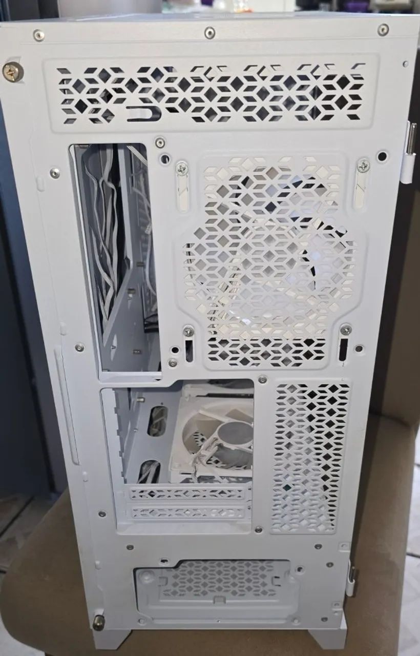 Gabinete super frame magic com 9 fans com controladora  - Foto 2