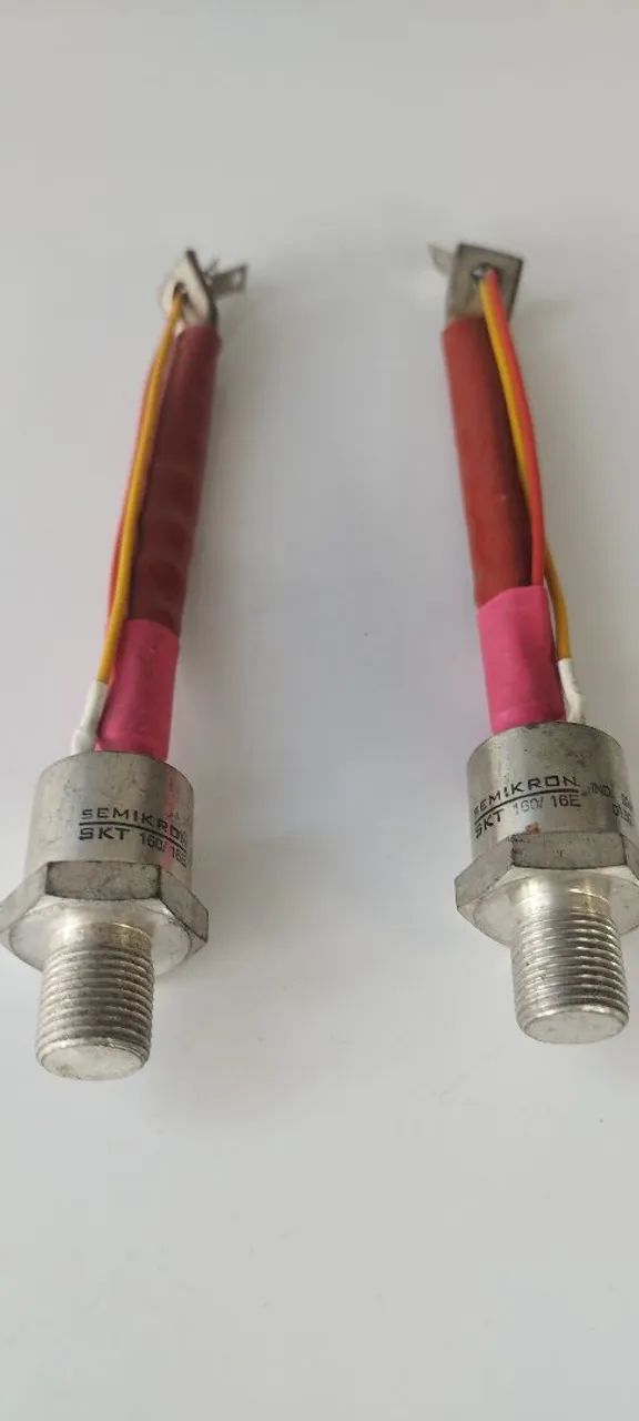 Duas unidades Tiristor SEMIKRON SKT 160/16E - Foto 2