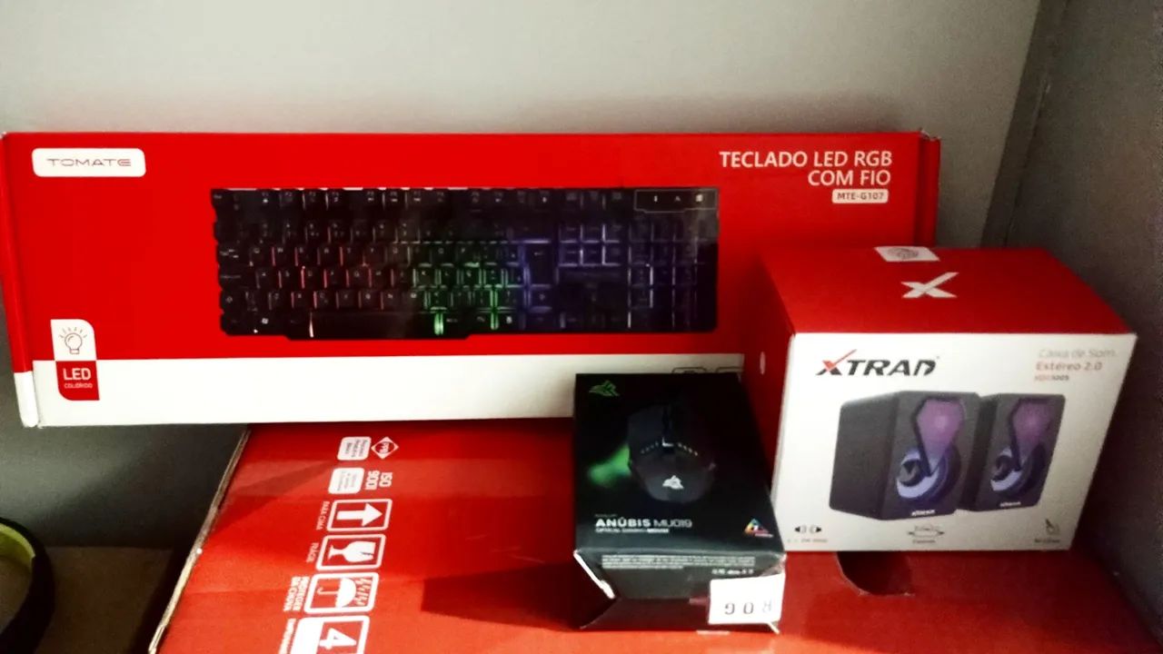 Kit Gamer Completo: Teclado, Mouse e Caixas de Som
