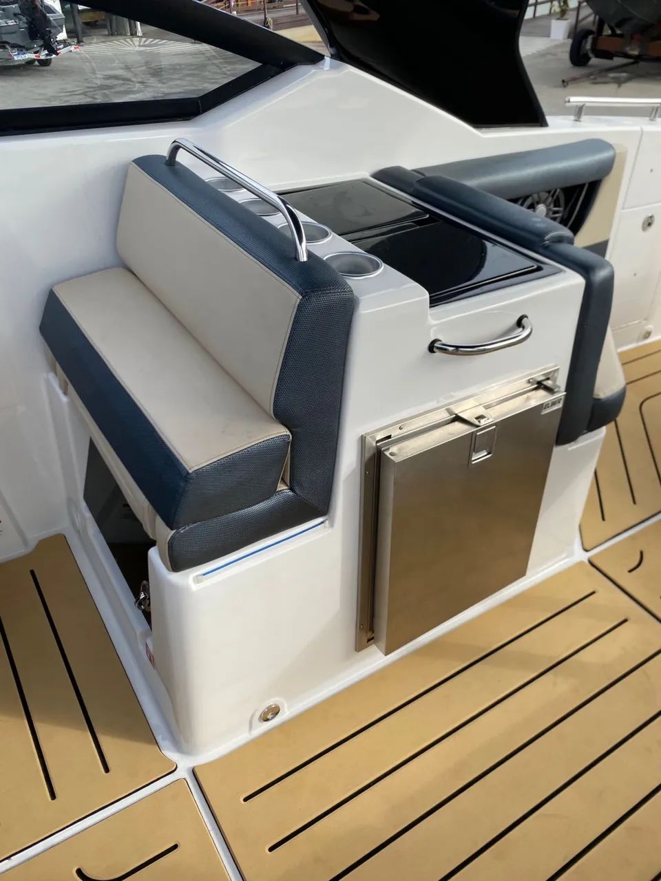 Focker 300 Gran Turismo - 2024 x1 Mercruiser 350 HP ñ Phantom Fs Nx Real Triton Armada - Foto 2