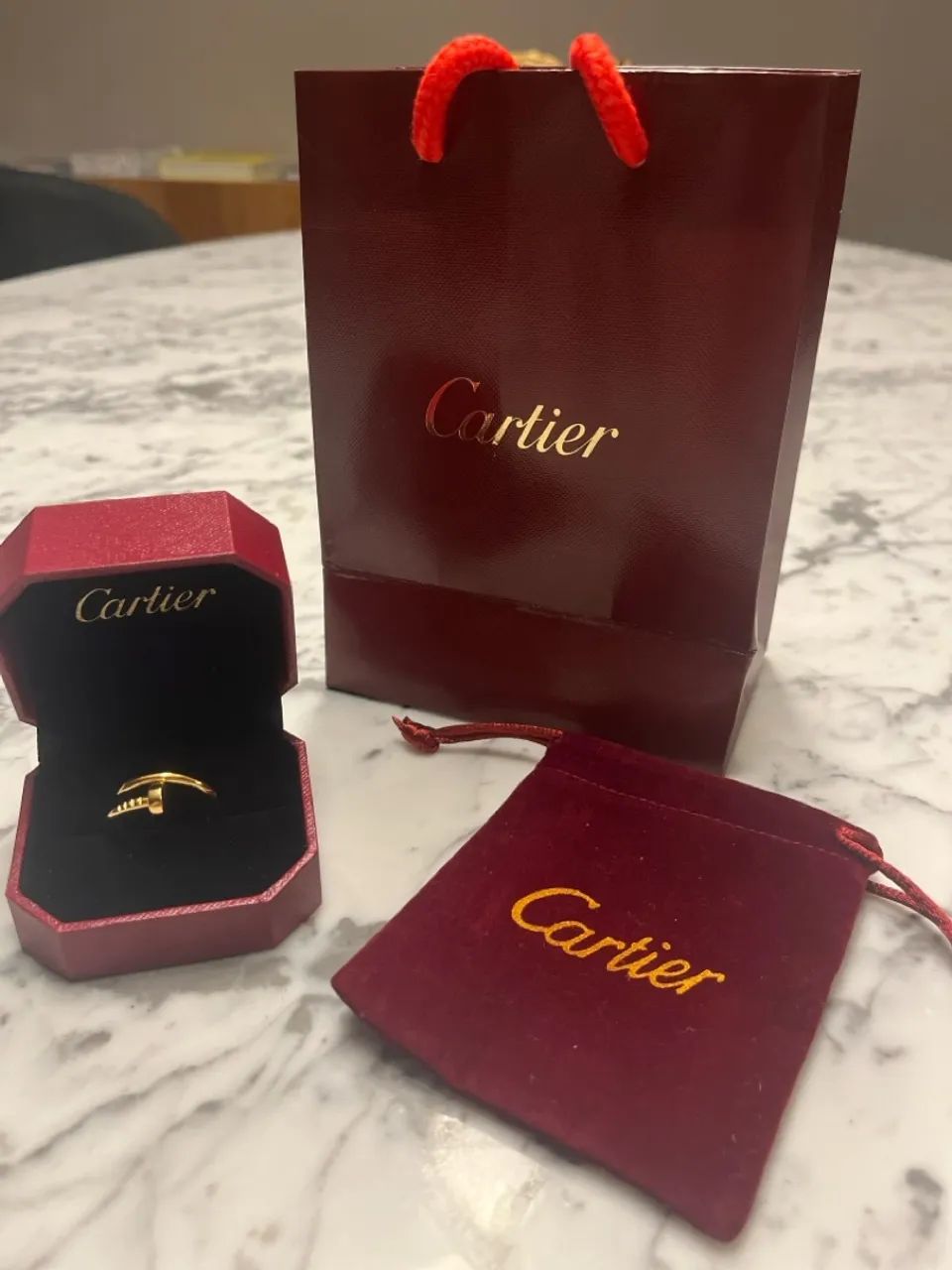 Anel Cartier