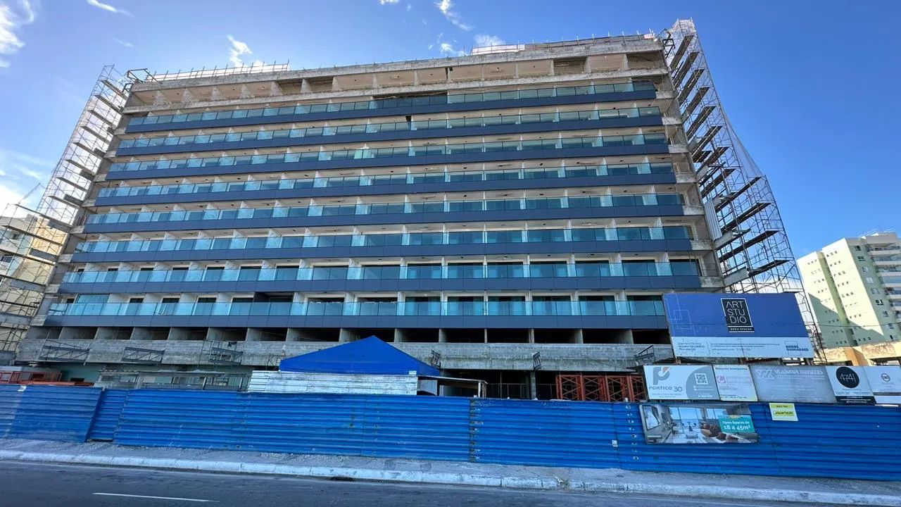 LANÇAMENTO STUDIO OPEN SPACE 18 A 45m² VARANDA GARAGEM INFRA COMPLETÍSSIMA FRENTE MAR