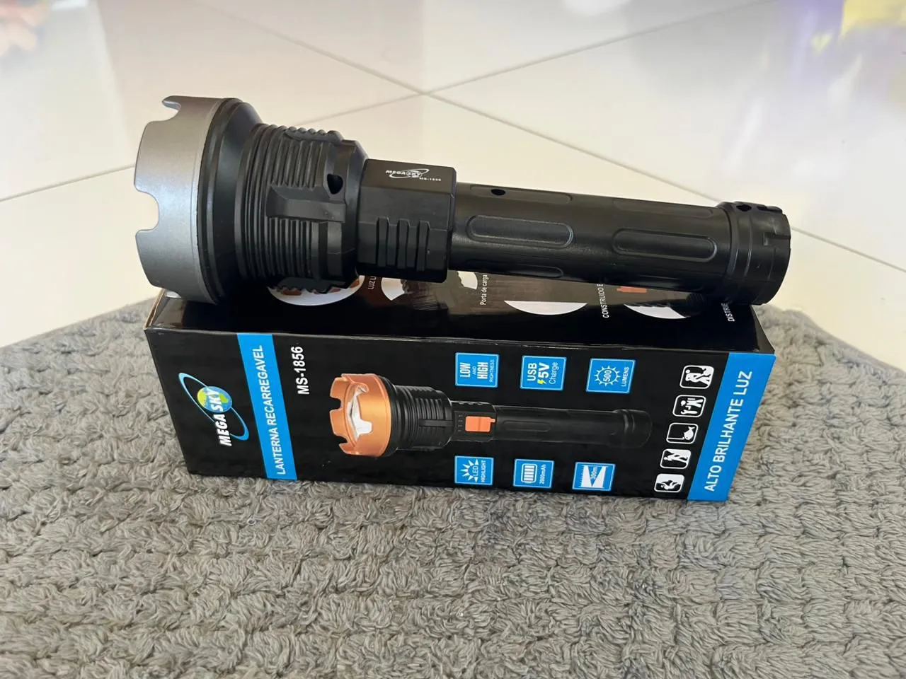 Lanterna Recarregável Mega Sky MS-1856 - Potente e Durável